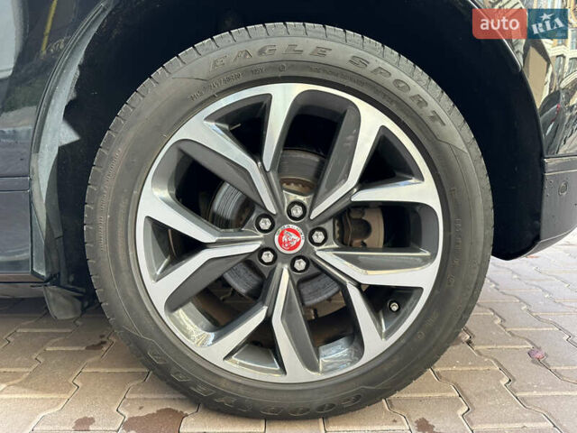 Ягуар I-Pace 2021 в Киеве на Automoto.ua Черный Ягуар I-Pace, объемом двигателя 0 л и пробегом 82 тыс. км за 29500 $, фото 14 на Automoto.ua