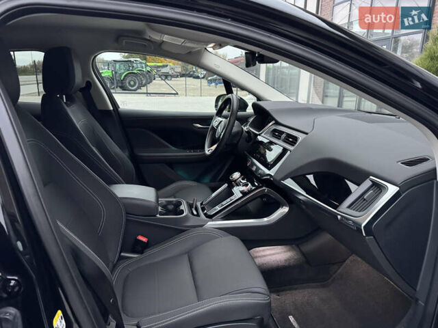 Черный Ягуар I-Pace, объемом двигателя 0 л и пробегом 91 тыс. км за 24900 $, фото 52 на Automoto.ua