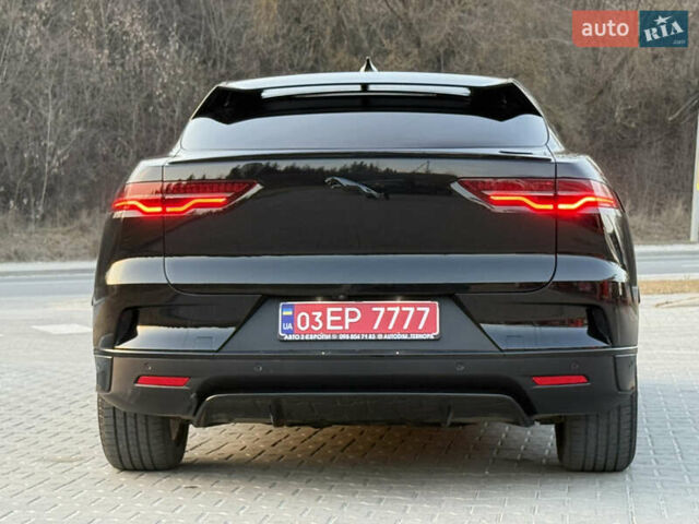 Черный Ягуар I-Pace, объемом двигателя 0 л и пробегом 50 тыс. км за 29900 $, фото 7 на Automoto.ua