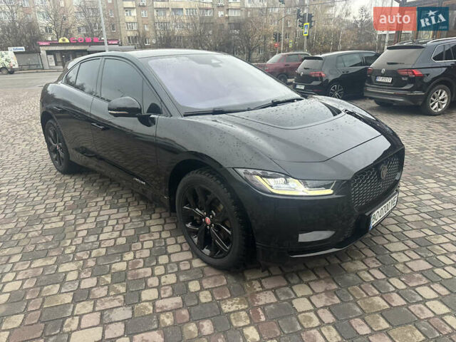 Черный Ягуар I-Pace, объемом двигателя 0 л и пробегом 70 тыс. км за 37777 $, фото 6 на Automoto.ua