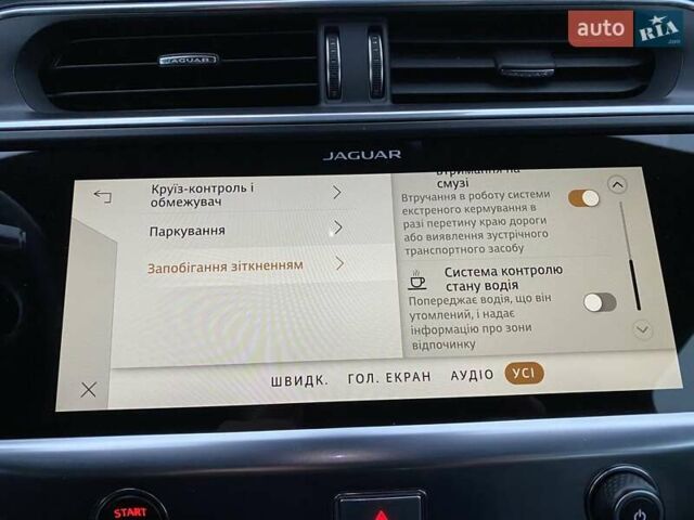 Черный Ягуар I-Pace, объемом двигателя 0 л и пробегом 85 тыс. км за 29900 $, фото 85 на Automoto.ua
