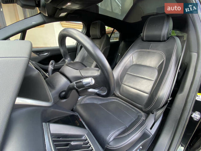 Черный Ягуар I-Pace, объемом двигателя 0 л и пробегом 42 тыс. км за 34899 $, фото 33 на Automoto.ua