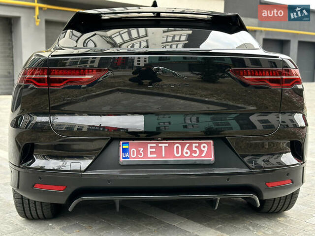 Чорний Ягуар I-Pace, об'ємом двигуна 0 л та пробігом 63 тис. км за 31900 $, фото 6 на Automoto.ua