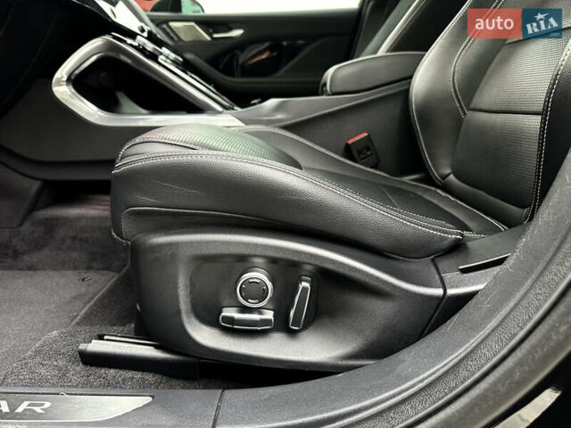 Черный Ягуар I-Pace, объемом двигателя 0 л и пробегом 63 тыс. км за 32400 $, фото 15 на Automoto.ua
