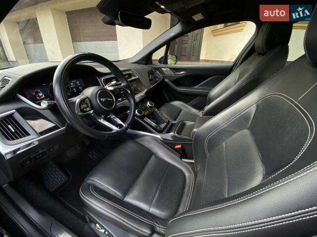 Черный Ягуар I-Pace, объемом двигателя 0 л и пробегом 42 тыс. км за 34899 $, фото 37 на Automoto.ua