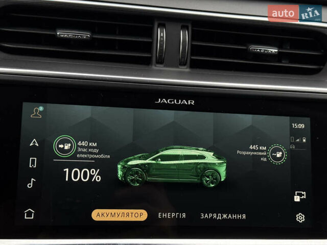 Черный Ягуар I-Pace, объемом двигателя 0 л и пробегом 91 тыс. км за 24900 $, фото 8 на Automoto.ua