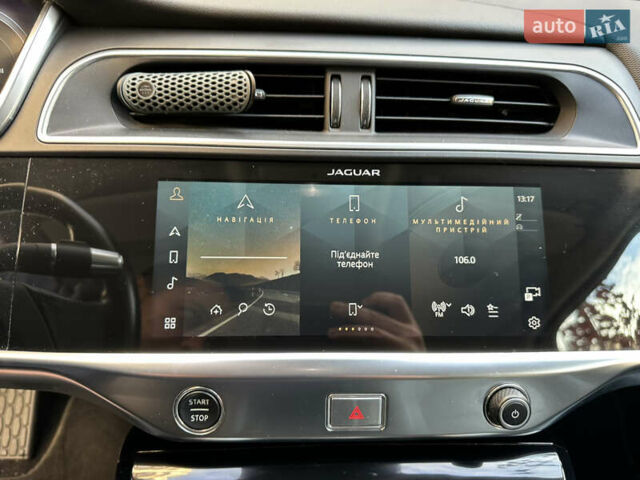 Ягуар I-Pace 2021 в Киеве на Automoto.ua Черный Ягуар I-Pace, объемом двигателя 0 л и пробегом 82 тыс. км за 29500 $, фото 24 на Automoto.ua