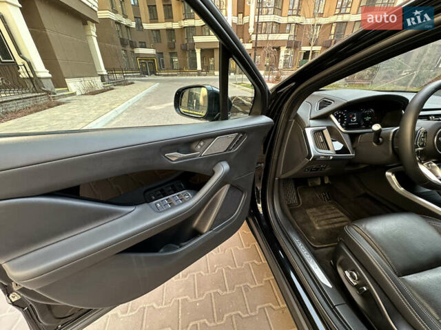 Чорний Ягуар I-Pace, об'ємом двигуна 0 л та пробігом 39 тис. км за 30900 $, фото 57 на Automoto.ua