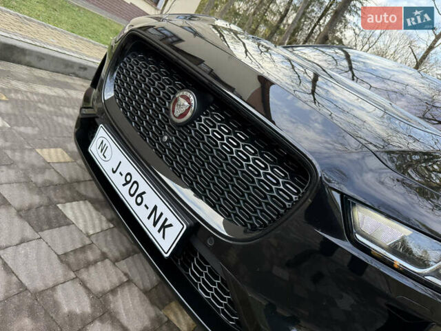 Черный Ягуар I-Pace, объемом двигателя 0 л и пробегом 90 тыс. км за 26999 $, фото 22 на Automoto.ua