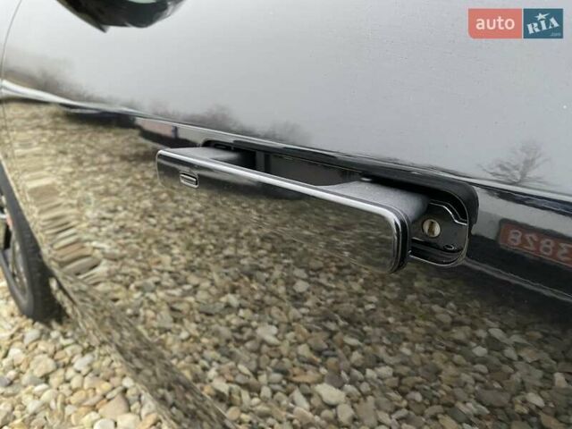 Черный Ягуар I-Pace, объемом двигателя 0 л и пробегом 85 тыс. км за 29900 $, фото 25 на Automoto.ua