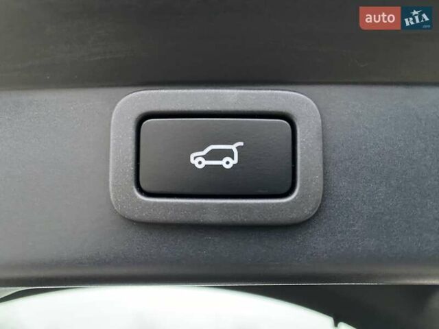 Черный Ягуар I-Pace, объемом двигателя 0 л и пробегом 85 тыс. км за 29900 $, фото 106 на Automoto.ua