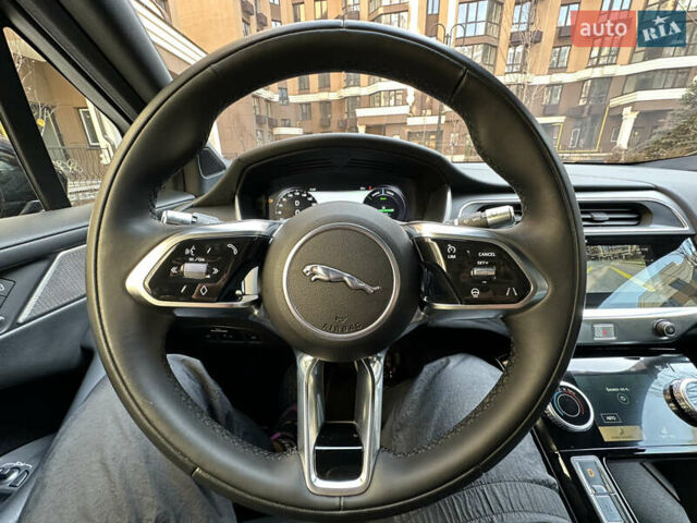 Чорний Ягуар I-Pace, об'ємом двигуна 0 л та пробігом 39 тис. км за 30900 $, фото 47 на Automoto.ua