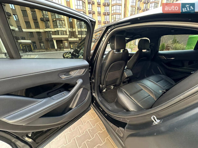 Чорний Ягуар I-Pace, об'ємом двигуна 0 л та пробігом 39 тис. км за 30900 $, фото 65 на Automoto.ua