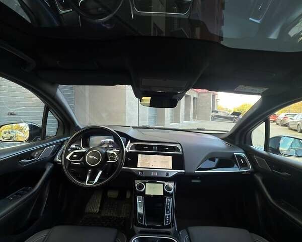 Черный Ягуар I-Pace, объемом двигателя 0 л и пробегом 93 тыс. км за 29999 $, фото 17 на Automoto.ua