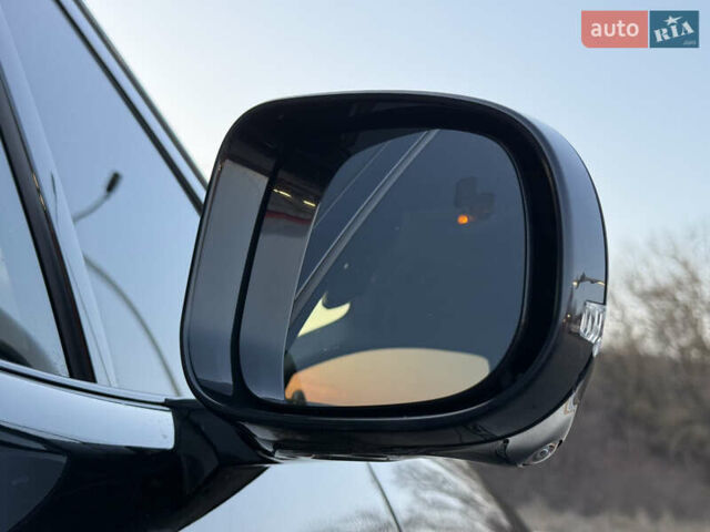 Черный Ягуар I-Pace, объемом двигателя 0 л и пробегом 50 тыс. км за 29900 $, фото 28 на Automoto.ua