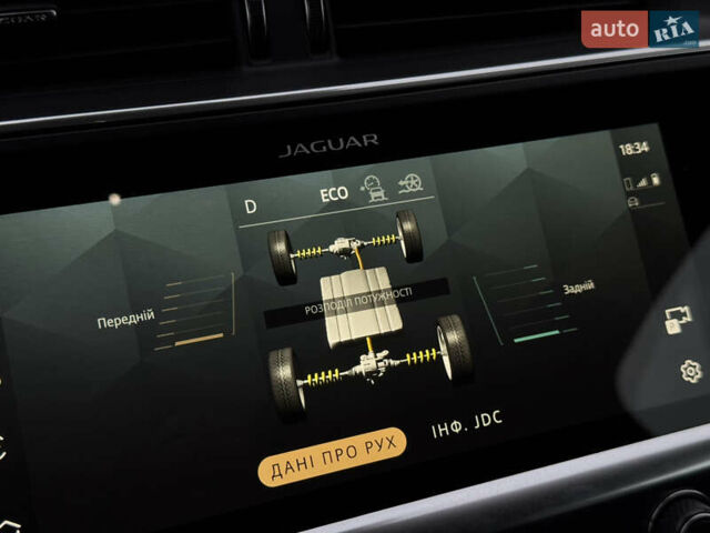 Черный Ягуар I-Pace, объемом двигателя 0 л и пробегом 91 тыс. км за 24900 $, фото 66 на Automoto.ua