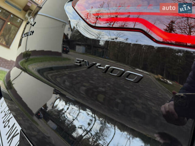 Черный Ягуар I-Pace, объемом двигателя 0 л и пробегом 90 тыс. км за 26999 $, фото 47 на Automoto.ua