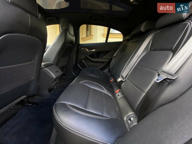 Черный Ягуар I-Pace, объемом двигателя 0 л и пробегом 42 тыс. км за 34899 $, фото 63 на Automoto.ua
