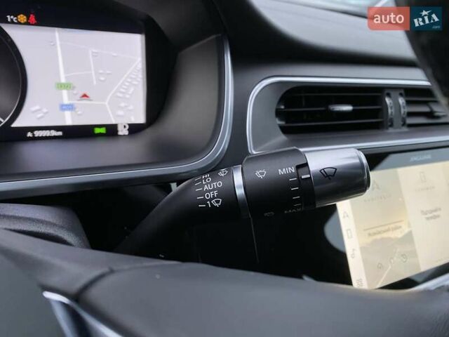 Черный Ягуар I-Pace, объемом двигателя 0 л и пробегом 85 тыс. км за 29900 $, фото 39 на Automoto.ua