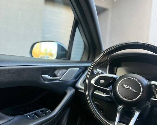 Черный Ягуар I-Pace, объемом двигателя 0 л и пробегом 93 тыс. км за 29999 $, фото 22 на Automoto.ua