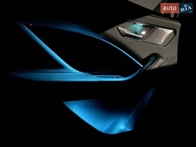 Черный Ягуар I-Pace, объемом двигателя 0 л и пробегом 85 тыс. км за 29900 $, фото 102 на Automoto.ua
