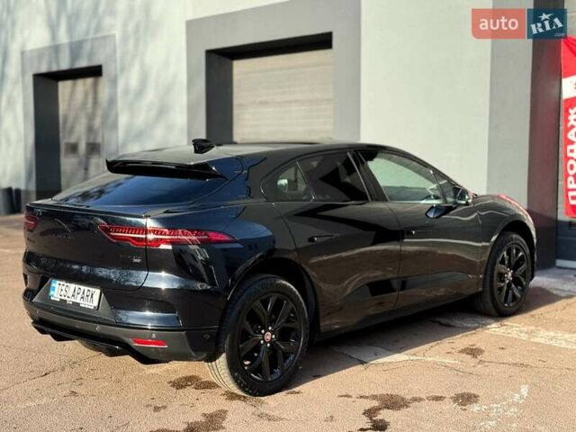 Черный Ягуар I-Pace, объемом двигателя 0 л и пробегом 141 тыс. км за 29999 $, фото 9 на Automoto.ua