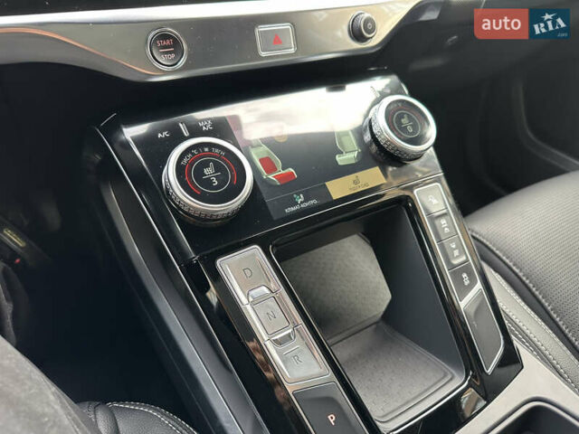 Чорний Ягуар I-Pace, об'ємом двигуна 0 л та пробігом 19 тис. км за 35000 $, фото 34 на Automoto.ua