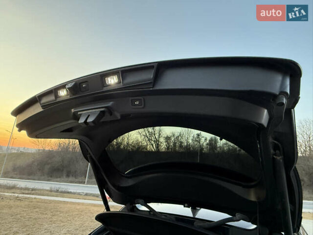 Черный Ягуар I-Pace, объемом двигателя 0 л и пробегом 50 тыс. км за 29900 $, фото 18 на Automoto.ua