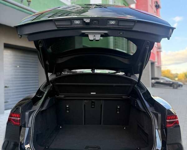 Черный Ягуар I-Pace, объемом двигателя 0 л и пробегом 93 тыс. км за 29999 $, фото 31 на Automoto.ua