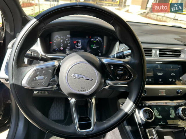 Черный Ягуар I-Pace, объемом двигателя 0 л и пробегом 57 тыс. км за 33400 $, фото 47 на Automoto.ua