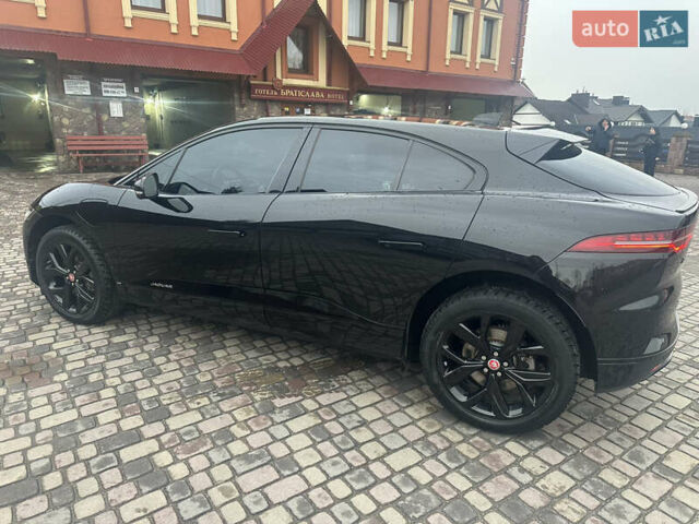 Черный Ягуар I-Pace, объемом двигателя 0 л и пробегом 70 тыс. км за 37777 $, фото 2 на Automoto.ua