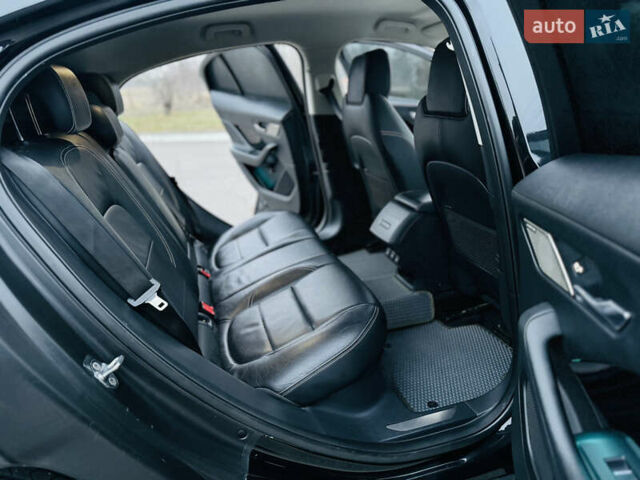 Черный Ягуар I-Pace, объемом двигателя 0 л и пробегом 23 тыс. км за 29900 $, фото 17 на Automoto.ua