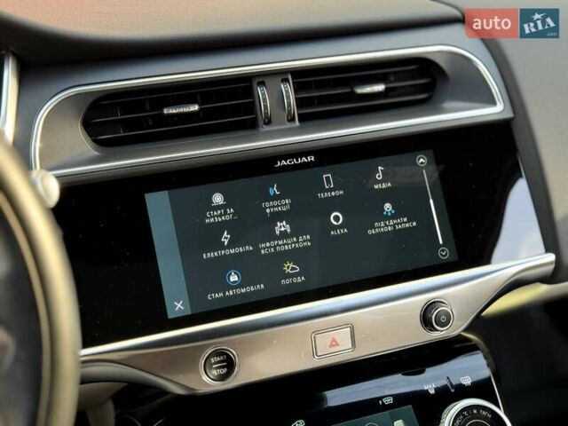 Черный Ягуар I-Pace, объемом двигателя 0 л и пробегом 141 тыс. км за 29999 $, фото 28 на Automoto.ua