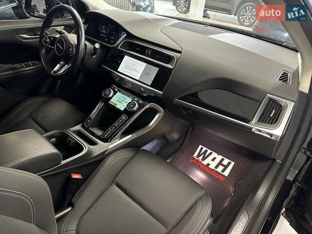 Черный Ягуар I-Pace, объемом двигателя 0 л и пробегом 81 тыс. км за 29900 $, фото 12 на Automoto.ua