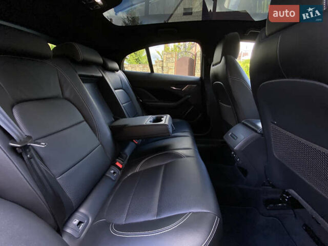 Черный Ягуар I-Pace, объемом двигателя 0 л и пробегом 42 тыс. км за 34899 $, фото 70 на Automoto.ua