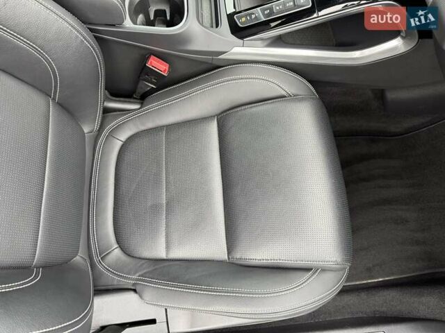 Чорний Ягуар I-Pace, об'ємом двигуна 0 л та пробігом 45 тис. км за 36700 $, фото 76 на Automoto.ua