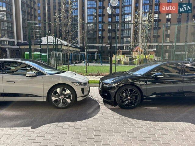 Черный Ягуар I-Pace, объемом двигателя 0 л и пробегом 57 тыс. км за 33400 $, фото 14 на Automoto.ua