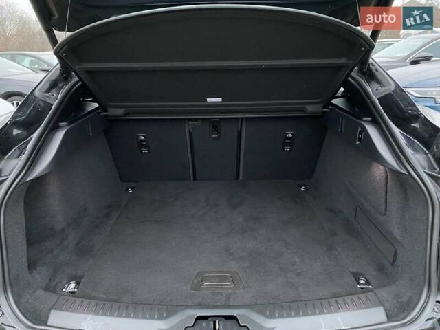 Черный Ягуар I-Pace, объемом двигателя 0 л и пробегом 85 тыс. км за 29900 $, фото 105 на Automoto.ua