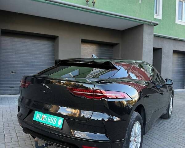 Черный Ягуар I-Pace, объемом двигателя 0 л и пробегом 93 тыс. км за 29999 $, фото 10 на Automoto.ua