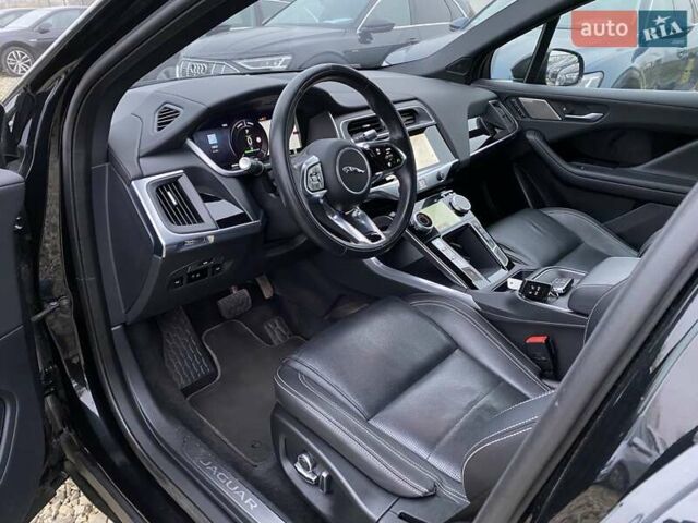 Черный Ягуар I-Pace, объемом двигателя 0 л и пробегом 85 тыс. км за 29900 $, фото 29 на Automoto.ua