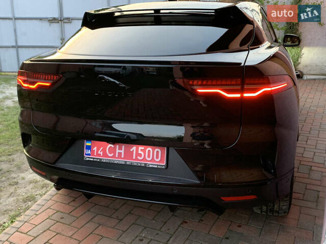 Черный Ягуар I-Pace, объемом двигателя 0 л и пробегом 76 тыс. км за 35499 $, фото 24 на Automoto.ua