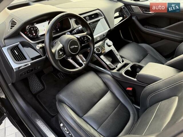 Черный Ягуар I-Pace, объемом двигателя 0 л и пробегом 23 тыс. км за 43600 $, фото 30 на Automoto.ua