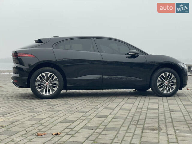 Черный Ягуар I-Pace, объемом двигателя 0 л и пробегом 64 тыс. км за 35900 $, фото 14 на Automoto.ua