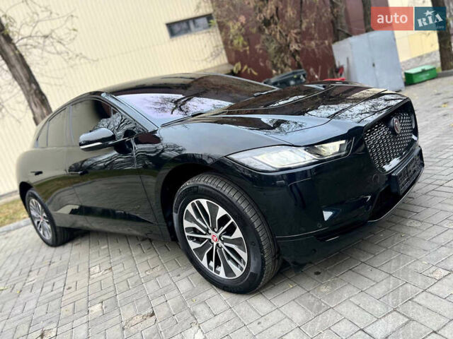 Черный Ягуар I-Pace, объемом двигателя 0 л и пробегом 57 тыс. км за 31500 $, фото 7 на Automoto.ua