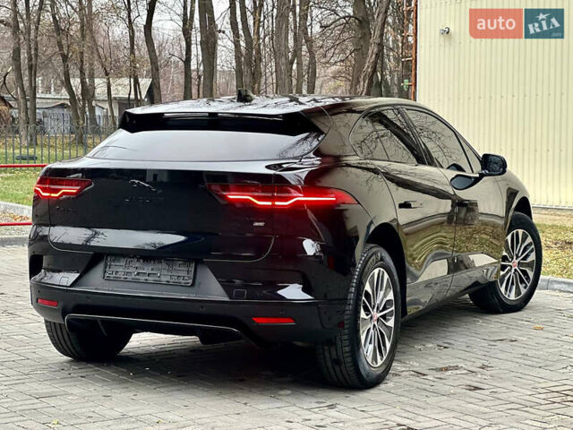 Черный Ягуар I-Pace, объемом двигателя 0 л и пробегом 57 тыс. км за 31500 $, фото 14 на Automoto.ua