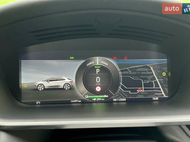 Черный Ягуар I-Pace, объемом двигателя 0 л и пробегом 41 тыс. км за 50999 $, фото 37 на Automoto.ua
