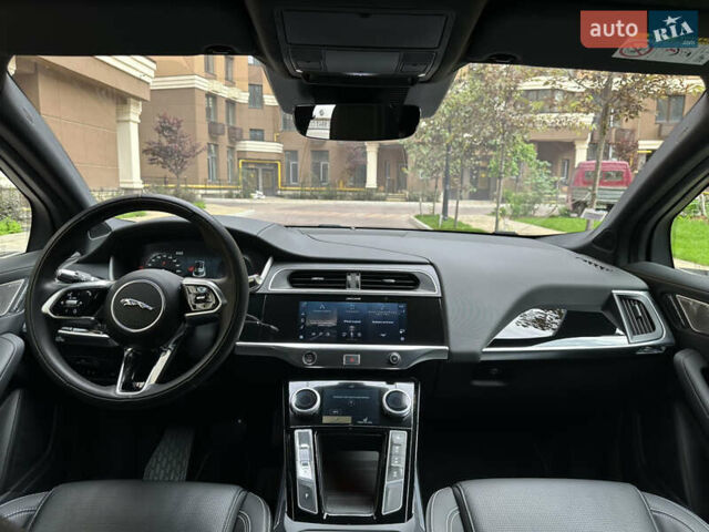 Черный Ягуар I-Pace, объемом двигателя 0 л и пробегом 25 тыс. км за 38500 $, фото 51 на Automoto.ua