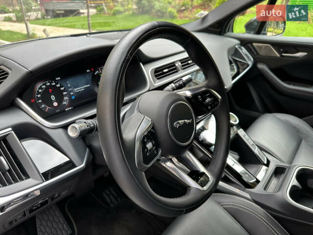 Черный Ягуар I-Pace, объемом двигателя 0 л и пробегом 25 тыс. км за 38500 $, фото 39 на Automoto.ua