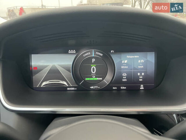 Черный Ягуар I-Pace, объемом двигателя 0 л и пробегом 64 тыс. км за 35900 $, фото 42 на Automoto.ua