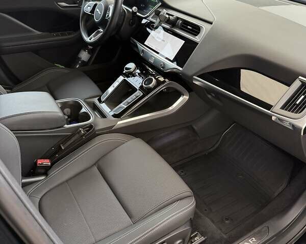 Ягуар I-Pace 2022 в Днепре (Днепропетровске) на Automoto.ua Черный Ягуар I-Pace, объемом двигателя 0 л и пробегом 63 тыс. км за 39850 $, фото 17 на Automoto.ua